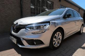 damaged commercial vehicles Renault Mégane Estate 1.3 RCe Limited Edition 2020/5