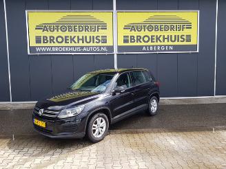 disassembly commercial vehicles Volkswagen Tiguan 1.4 TSI Easyline 2014/4