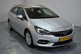Purkuautot passenger cars Opel Astra SPORTS TOURER 2019/11