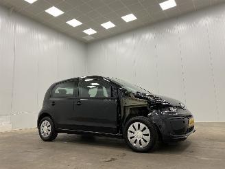 Vaurioauto  passenger cars Volkswagen Up 1.0 BMT Move-Up! 5-drs Airco 2019/11