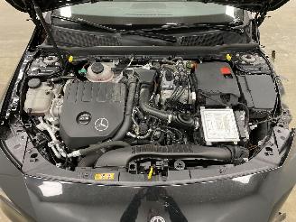 Mercedes Cla-klasse Shooting Brake 250e Autom. Navi Clima picture 15