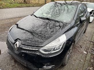 demontáž osobní automobily Renault Clio 0.9 TCE   5 Drs 2019/5