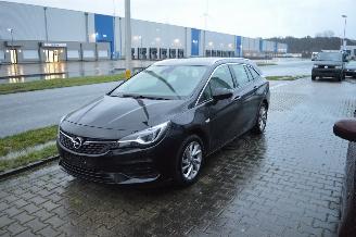 damaged trucks Opel Astra 1.2 96 KW ELEGANCE SPORTS TOURER EDITION FACELIFT 2020/10