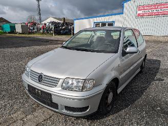 damaged commercial vehicles Volkswagen Polo 6N 1.0 2001/5