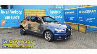 uszkodzony samochody osobowe Audi A1 A1 (8X1/8XK), Hatchback 3-drs, 2010 / 2018 1.2 TFSI 2013/3