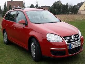 Auto incidentate Volkswagen Golf 5 variant 2010/1
