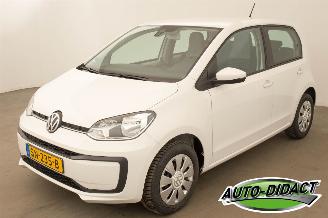 dommages caravanes Volkswagen Up 1.0 BMT 84.564 km Airco  Move up 2018/5
