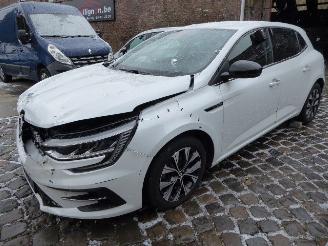 Schade bestelwagen Renault Mégane Limited 2021/12