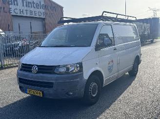 damaged commercial vehicles Volkswagen Transporter 2.0 TDI Airco 2013/7