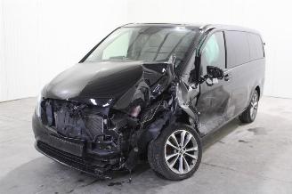 dañado vehículos comerciales Mercedes Vito  2023/3