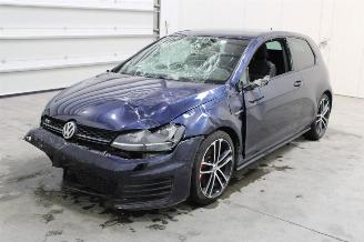 dommages fourgonnettes/vécules utilitaires Volkswagen Golf  2014/9