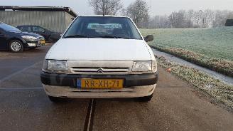 damaged commercial vehicles Citroën Saxo  1997/5