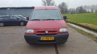 damaged commercial vehicles Peugeot Expert Expert (224) MPV 1.9D (XUD9A(D9B)) [52kW]  (02-1996/12-2006) 1997/9