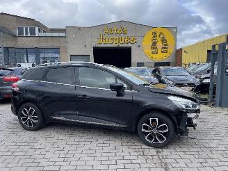 damaged commercial vehicles Renault Clio 0.9 TCE BREAK 2019/9