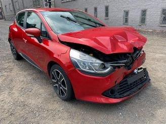 dañado vehículos comerciales Renault Clio EXPRESSION 2014/4