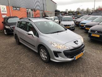 damaged commercial vehicles Peugeot 308 1.6 HDi 16V Combi/o 4Dr Diesel 1.560cc 66kW (90pk) FWD 2010/11